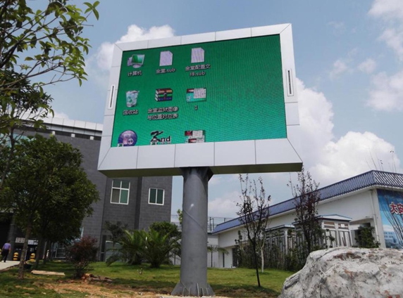 金堂项目户外P12户外全彩屏
